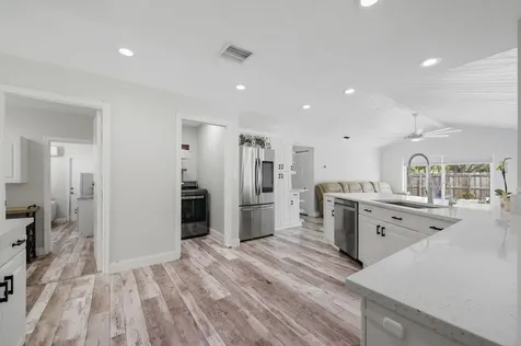 1188 Sw 24th Terrace Deerfield Beach FL 33442
