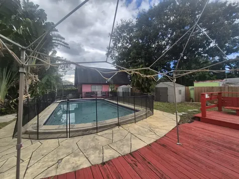 2327 Polk Street Hollywood FL 33020