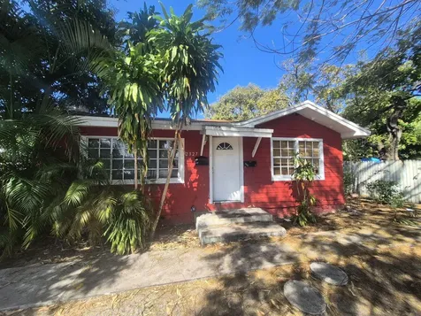 2327 Polk Street Hollywood FL 33020