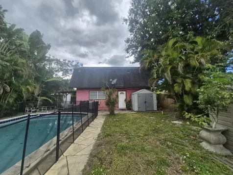 2327 Polk Street Hollywood FL 33020