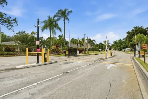 2805 Foxhall Drive West Palm Beach FL 33417