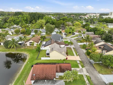 2805 Foxhall Drive West Palm Beach FL 33417