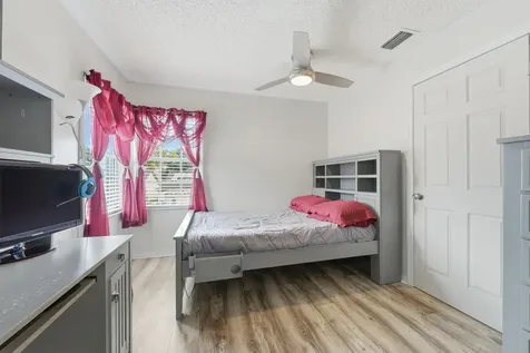2805 Foxhall Drive West Palm Beach FL 33417