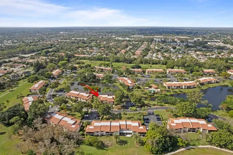 9265 Vista Del Lago Boca Raton FL 33428