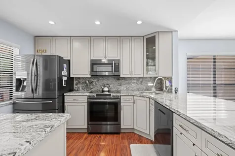 9265 Vista Del Lago Boca Raton FL 33428