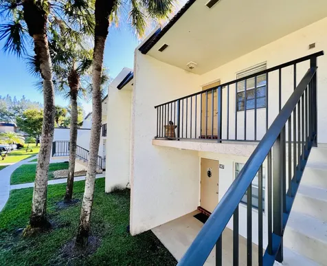 150 Lake Meryl Drive West Palm Beach FL 33411