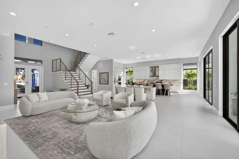 9148 Coral Isles Circle Palm Beach Gardens FL 33412