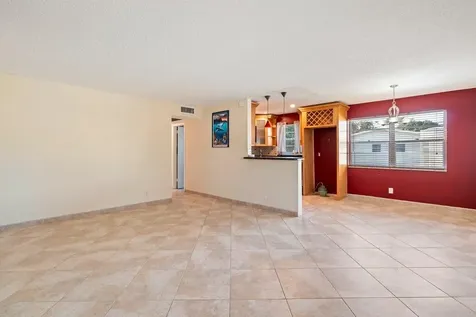 56 Windsor C West Palm Beach FL 33417