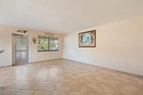 56 Windsor C West Palm Beach FL 33417