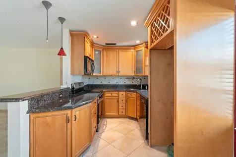 56 Windsor C West Palm Beach FL 33417