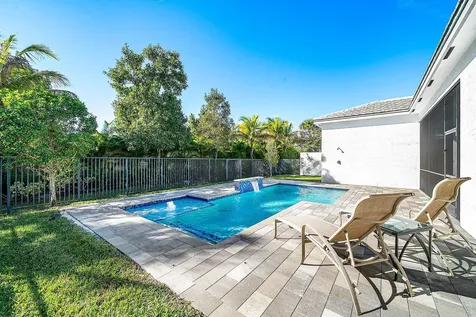 9930 Pecorino Isle Boynton Beach FL 33473