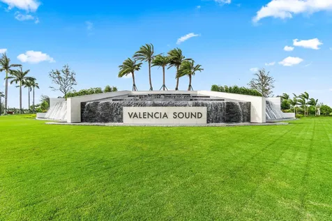 9930 Pecorino Isle Boynton Beach FL 33473