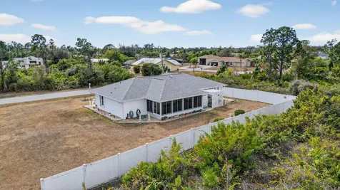 12320 Evelyn Avenue Port Charlotte FL 33981