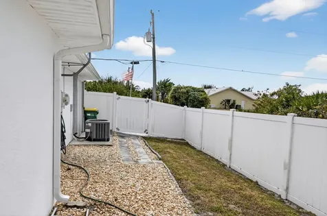 12320 Evelyn Avenue Port Charlotte FL 33981
