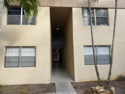 201 Bonnie Boulevard Palm Springs FL 33461