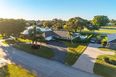 413 S Country Club Drive Atlantis FL 33462