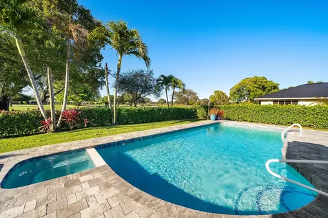 413 S Country Club Drive Atlantis FL 33462