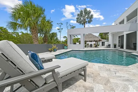 10561 Se Le Parc Jupiter FL 33458