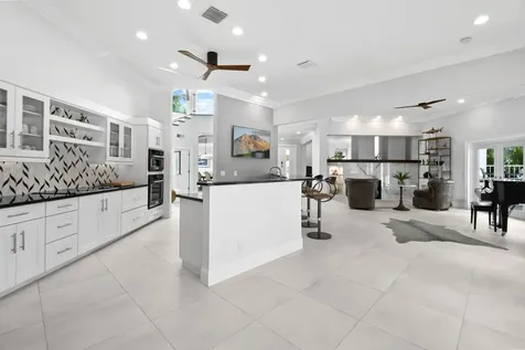 10561 Se Le Parc Jupiter FL 33458