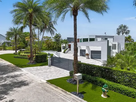 10561 Se Le Parc Jupiter FL 33458