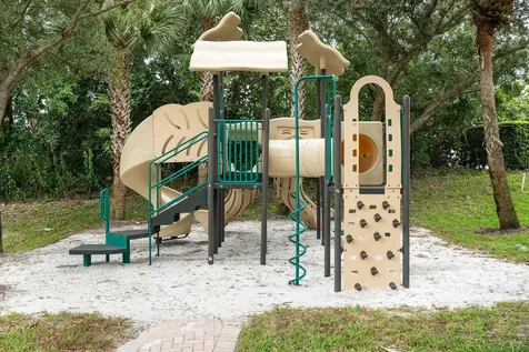 75 Sw Squirrel Nest Way Stuart FL 34997