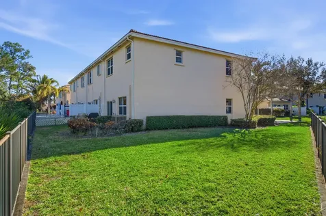 75 Sw Squirrel Nest Way Stuart FL 34997