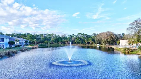 17 Lake Vista Trail Port Saint Lucie FL 34952