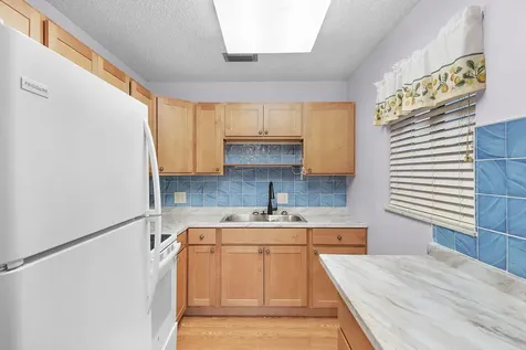 17 Lake Vista Trail Port Saint Lucie FL 34952