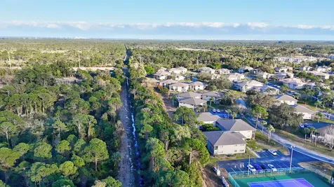 17 Lake Vista Trail Port Saint Lucie FL 34952