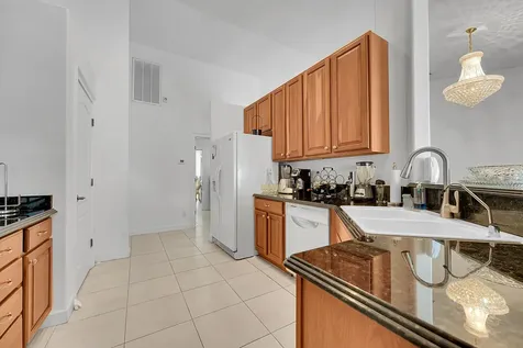1402 Sw Doe Court Port Saint Lucie FL 34953