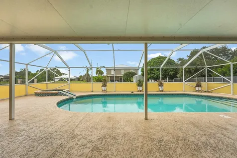 1402 Sw Doe Court Port Saint Lucie FL 34953