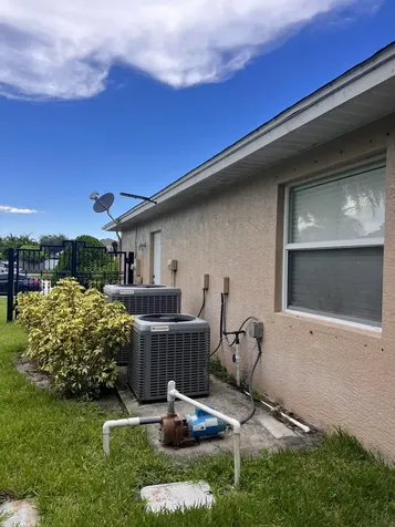 1402 Sw Doe Court Port Saint Lucie FL 34953