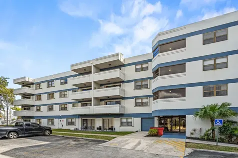 1891 N 61st Avenue Hollywood FL 33024