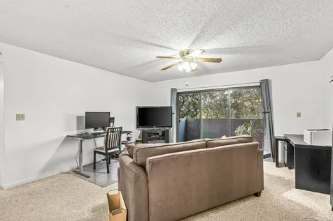 1891 N 61st Avenue Hollywood FL 33024