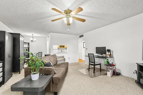 1891 N 61st Avenue Hollywood FL 33024
