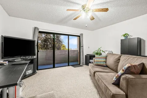 1891 N 61st Avenue Hollywood FL 33024
