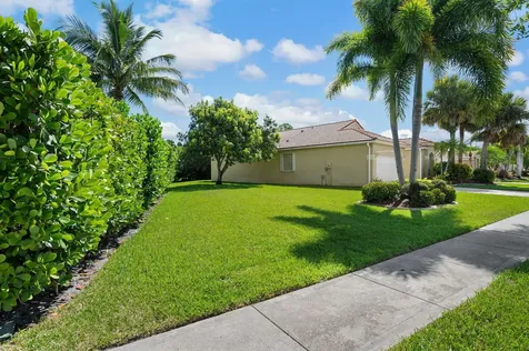 6980 Se Twin Oaks Circle Stuart FL 34997
