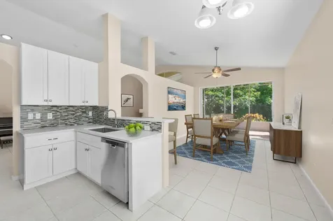 6980 Se Twin Oaks Circle Stuart FL 34997
