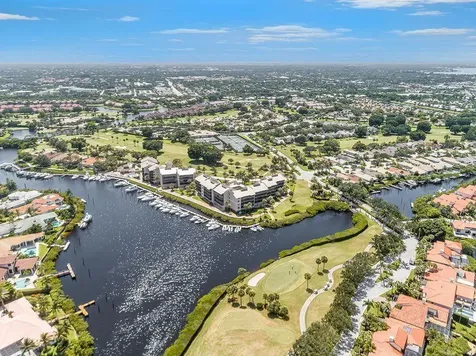 16940 Bay Street Jupiter FL 33477
