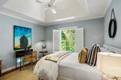 327 Arabian Road Palm Beach FL 33480