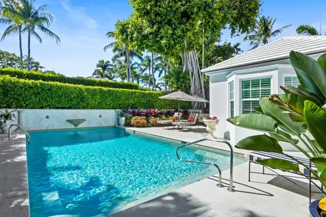 327 Arabian Road Palm Beach FL 33480