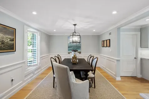 327 Arabian Road Palm Beach FL 33480