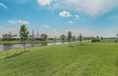 12800 SW Eleanor Drive Port Saint Lucie FL 34987
