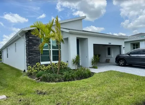 12800 SW Eleanor Drive Port Saint Lucie FL 34987