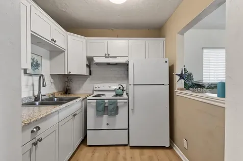 2286 Lake Osborne Drive Lake Worth Beach FL 33461