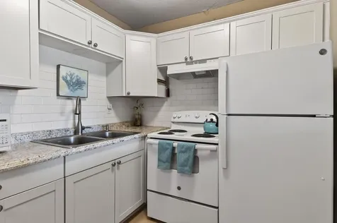 2286 Lake Osborne Drive Lake Worth Beach FL 33461