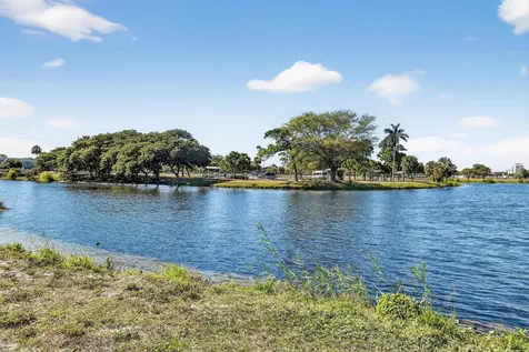 2286 Lake Osborne Drive Lake Worth Beach FL 33461