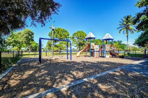 2286 Lake Osborne Drive Lake Worth Beach FL 33461