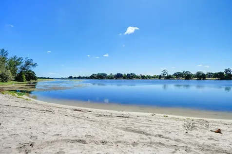 2286 Lake Osborne Drive Lake Worth Beach FL 33461