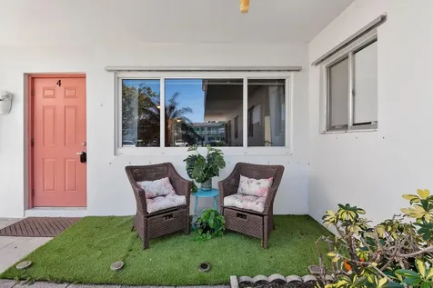 2286 Lake Osborne Drive Lake Worth Beach FL 33461